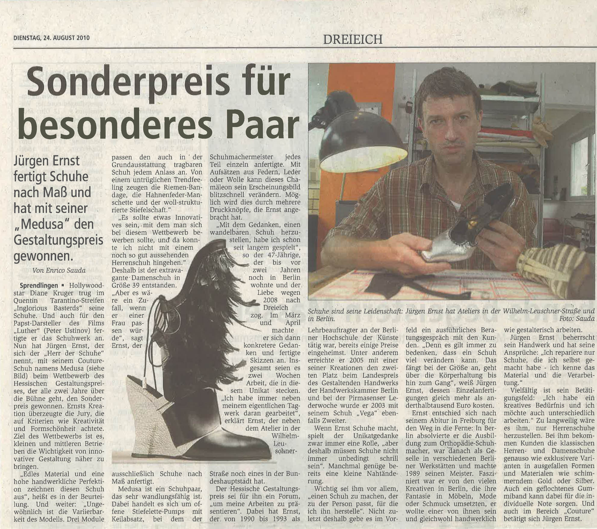 Jürgen Ernst - Der Herr Der Schuhe - 2010 Offenbach Post - Gestaltungspreis für Medusa